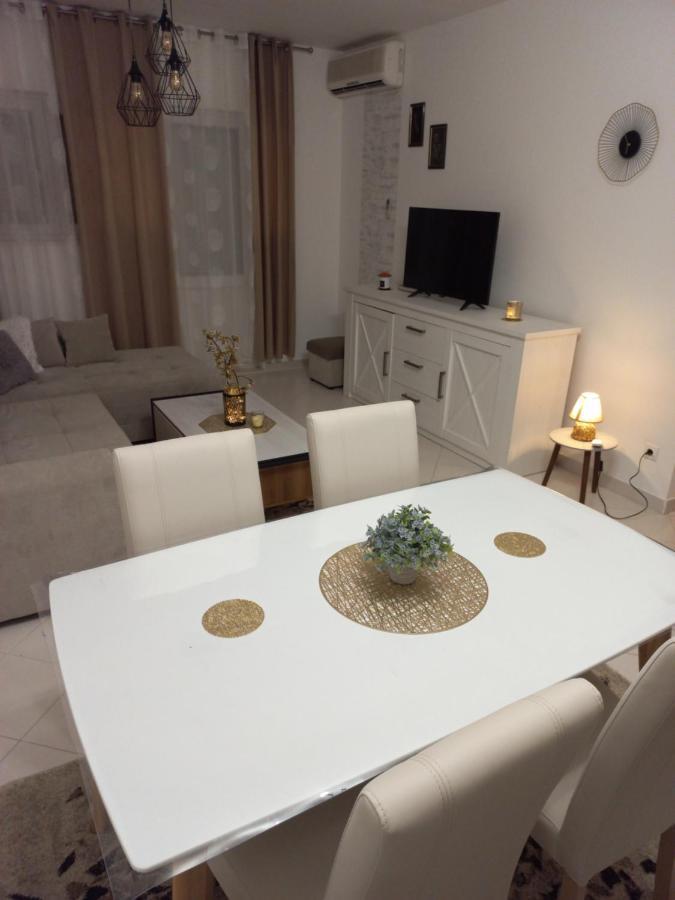 Apartman Pontis Okrug Gornji تروغير المظهر الخارجي الصورة